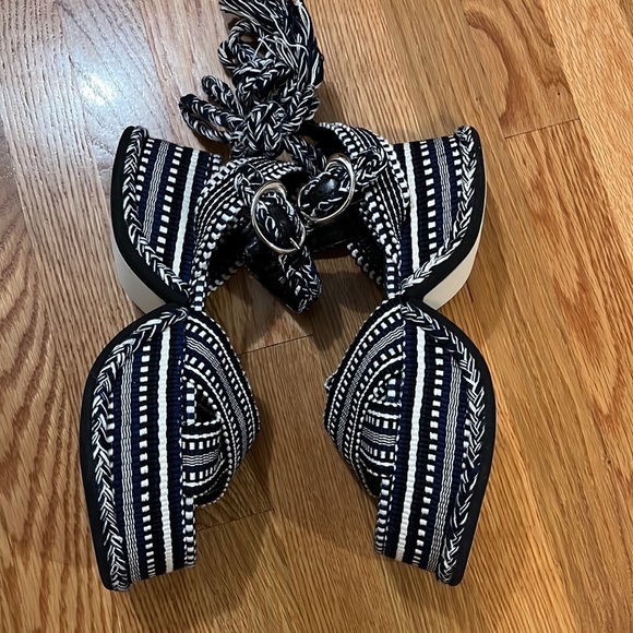 Free People x Amambaih Beatrix Wrap Sandals Size EU 40 or US 10 NEW - Picture 5 of 16